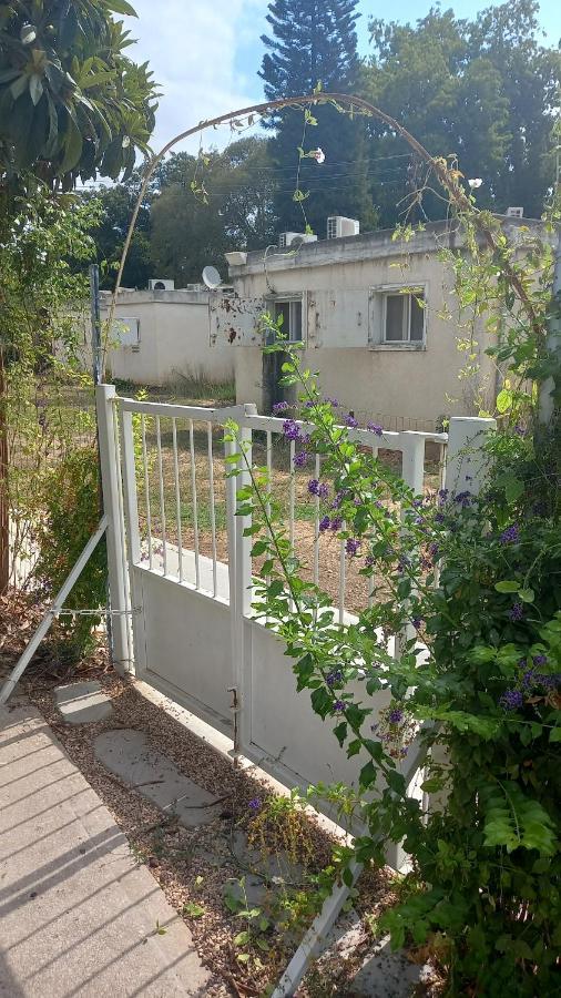 בלומינג-Bluming Villa Kfar Blum Bagian luar foto